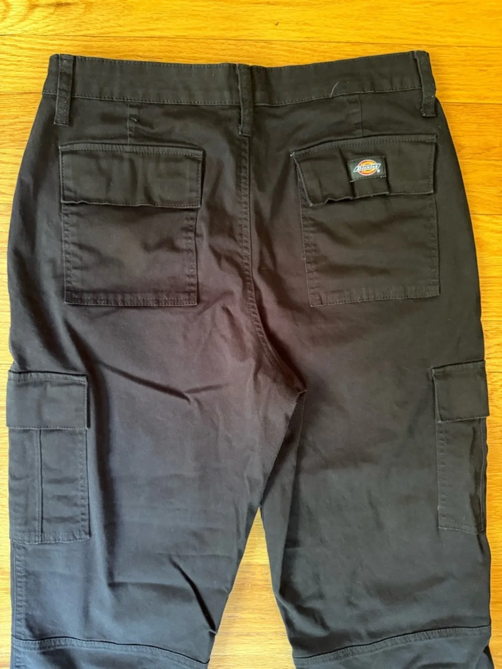 Dickies Women's Relaxed Fit Cropped Cargo Pants 29R - Picture 8 of 8